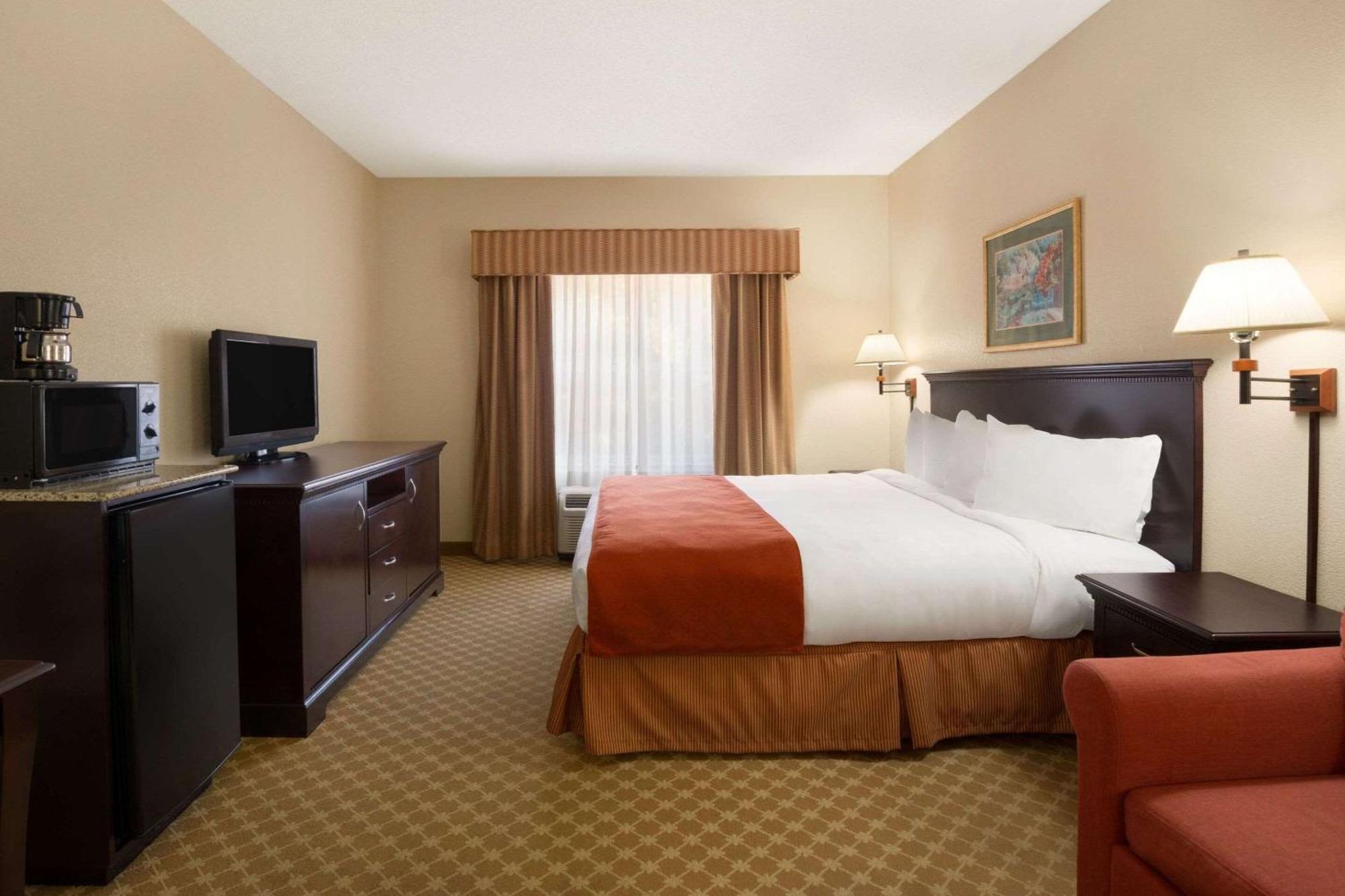 Country Inn & Suites By Radisson, Columbus, Ga Exterior foto