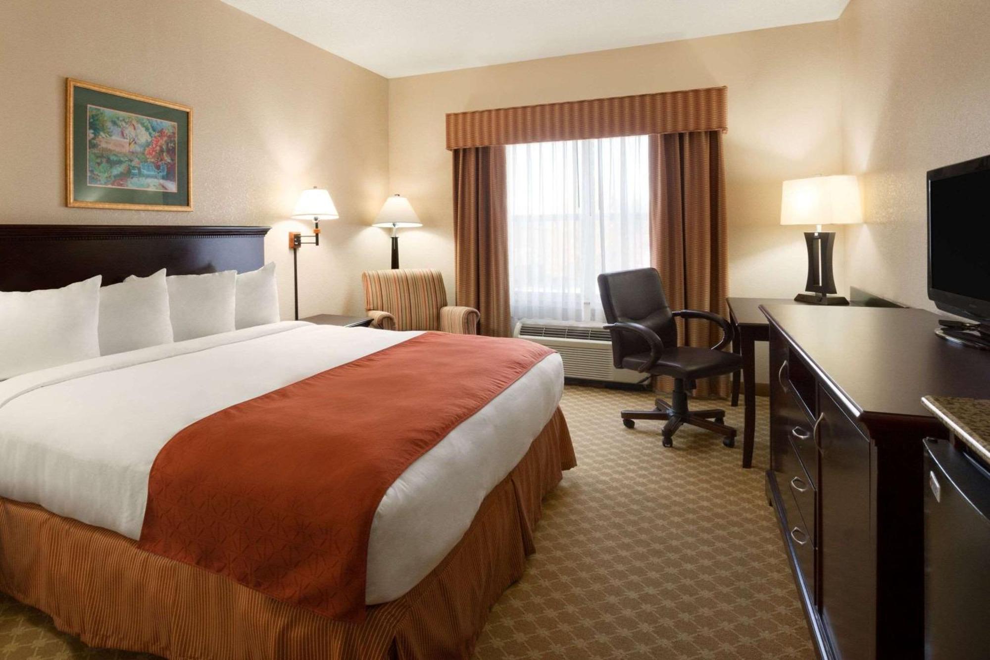 Country Inn & Suites By Radisson, Columbus, Ga Exterior foto